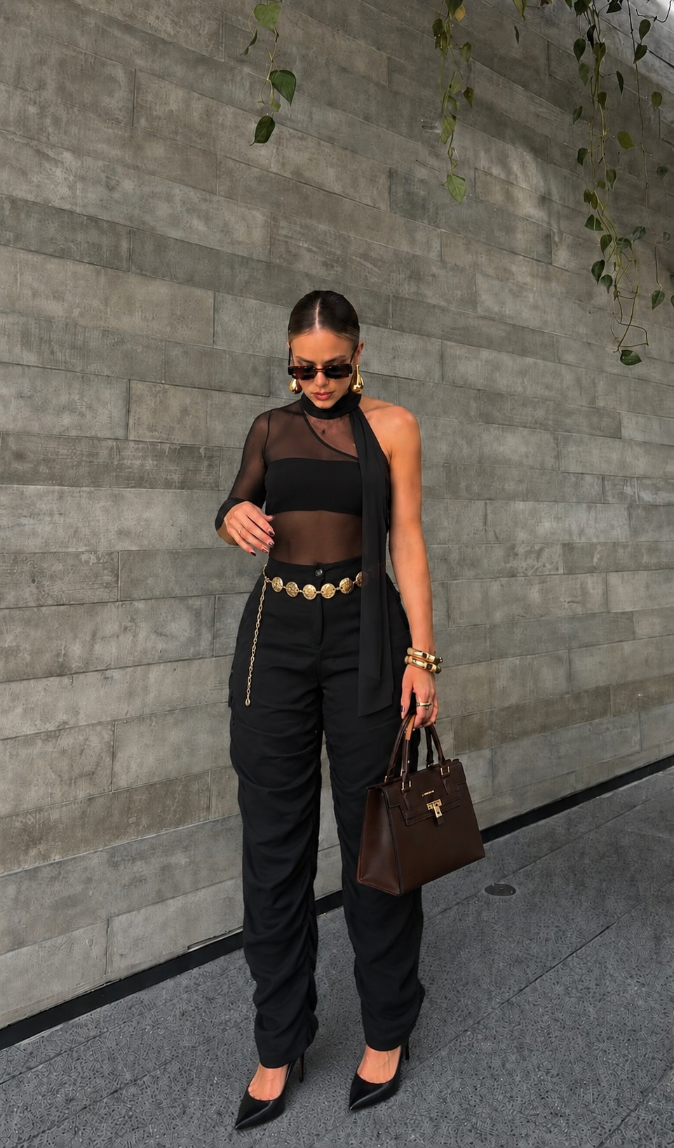 08469DFC-0AC0-421E-9700-EA60EFDA1889